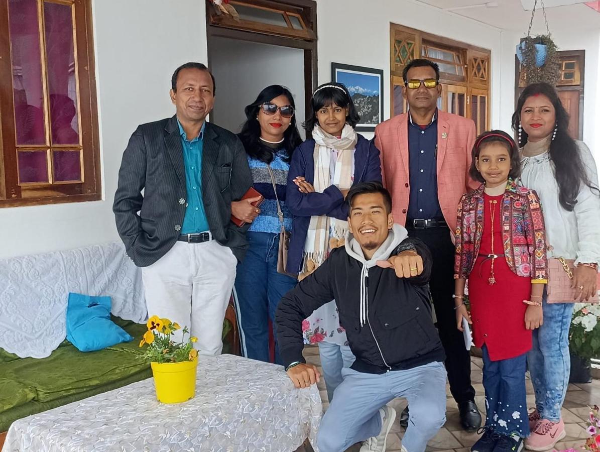 Valley View Homestay 다르질링 외부 사진