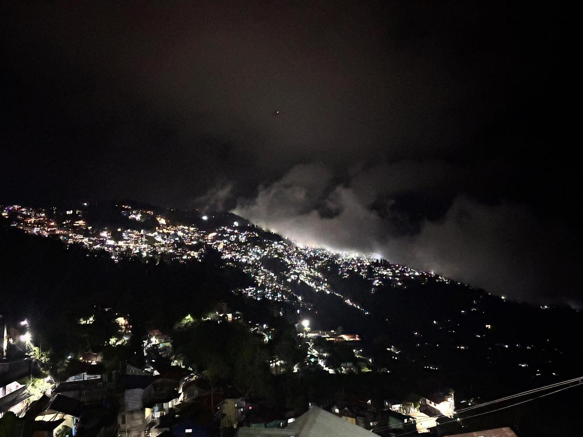 Valley View Homestay 다르질링 외부 사진